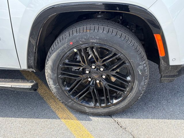 new 2026 Jeep Grand Wagoneer car, priced at $70,539