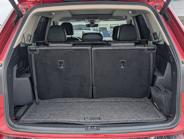 2024 Volkswagen Atlas 2.0T SE w/Technology Blue at DeMontrond Ford