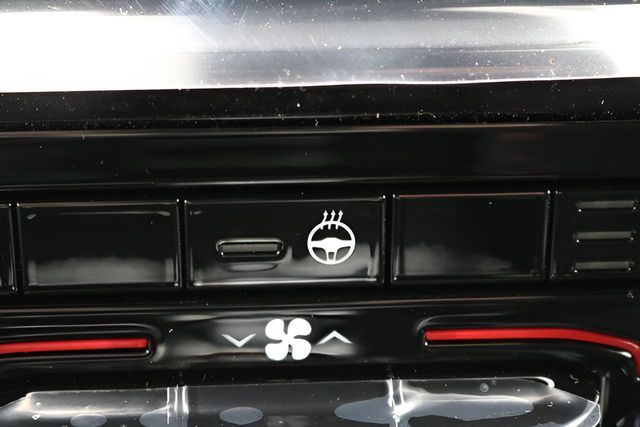 New Car 2025 Jeep Grand Cherokee L  Laredo For Sale Under $35,000 In Austin, Texas