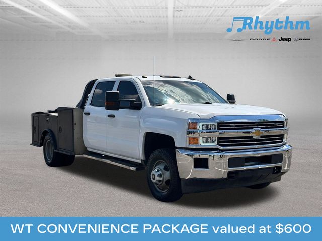 Summit White 2018 Chevrolet Silverado 3500HD Pickup Truck Four-Wheel Drive 6-Speed Automatic Overdrive