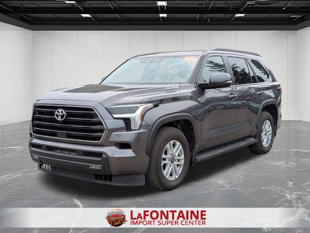 2025 Toyota Sequoia SR5