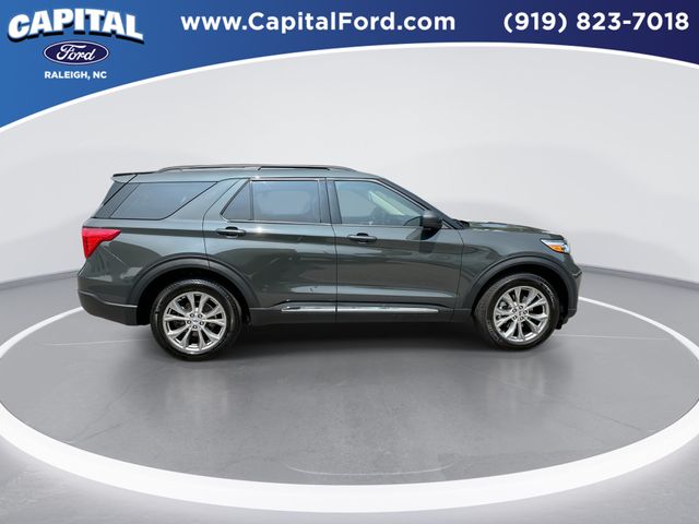 Certified Used 2023 Forged Green Metallic Ford XLT image 9