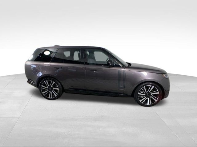 2023 Land Rover Range Rover SE 7