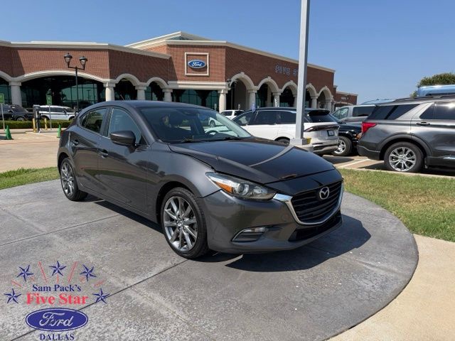 2018 Mazda MAZDA3 Touring Hatchback