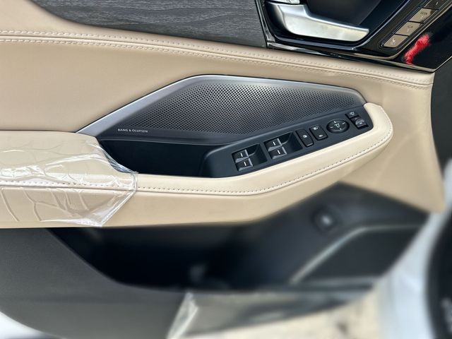 2026 Acura MDX Advance Package White at Spitzer Acura
