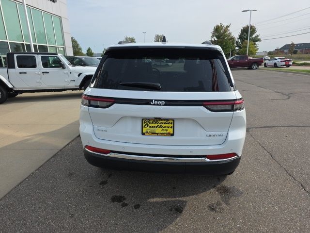 2025 Jeep Grand Cherokee Limited - Bright White Clearcoat exterior view 6
