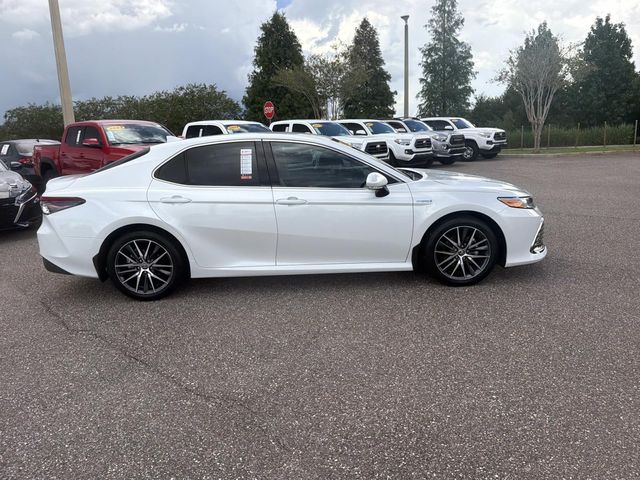 Used 2021 Toyota Camry Hybrid Sedan