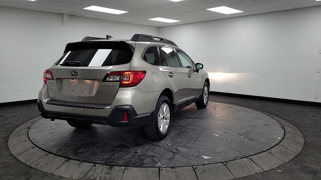 2018 – Subaru – Outback