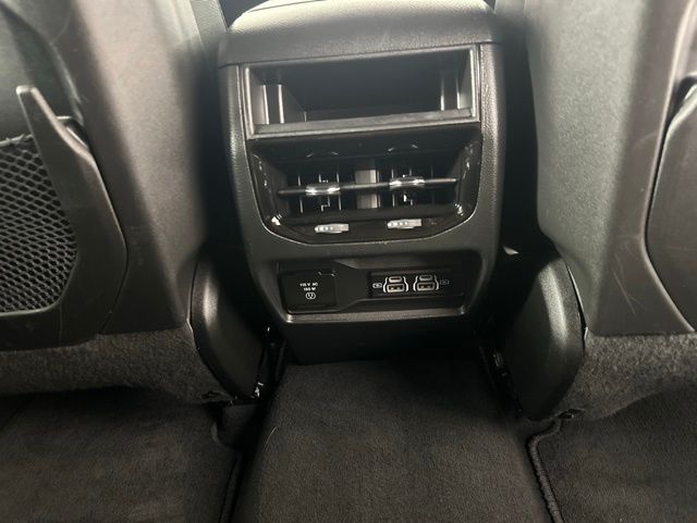 Used 2025 Jeep Grand Cherokee SUV