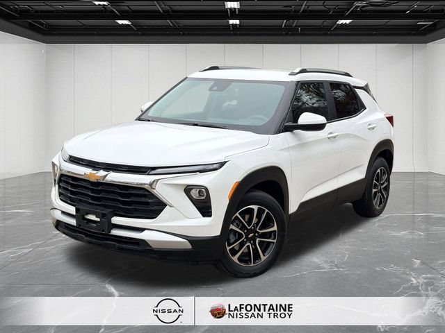 Summit White 2025 Chevrolet Trailblazer LT FWD SUV / Crossover Front-Wheel Drive Continuously Variable Transmission