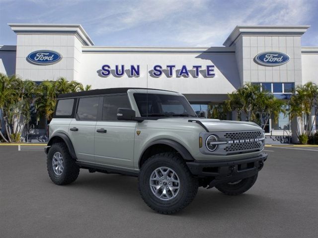 2024 Ford Bronco Badlands photo