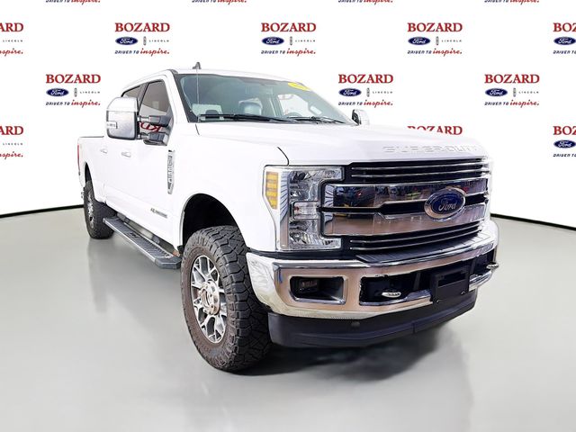 Oxford White 2019 Ford F-250 Super Duty Pickup Truck Four-Wheel Drive 6-Speed Automatic