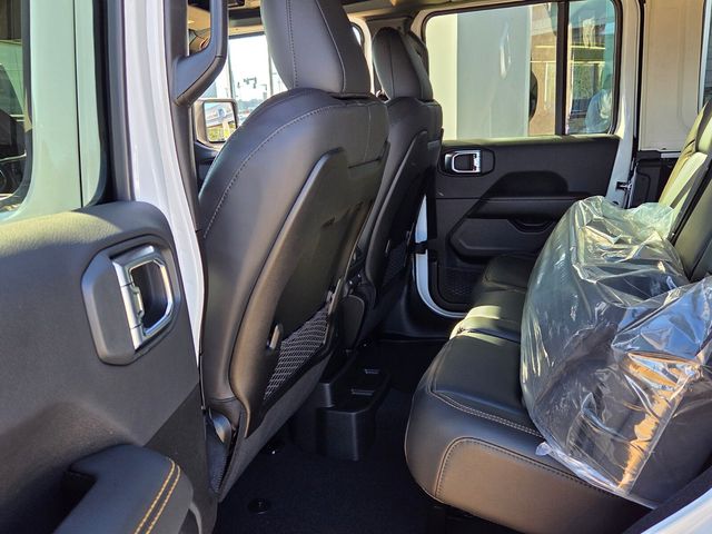 New 2026 White/off-white Jeep Sahara image 7