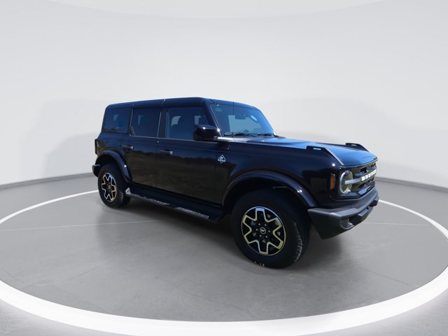 New 2026 Black Ford Outer Banks image 2