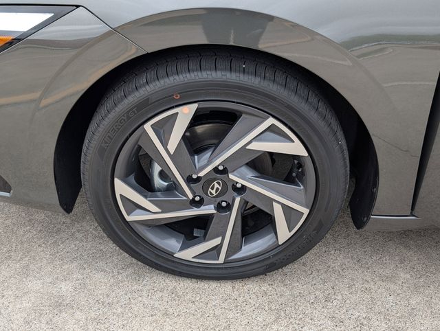 2026 Hyundai Elantra Limited Gray at Big Star Chrysler Jeep Dodge Ram 