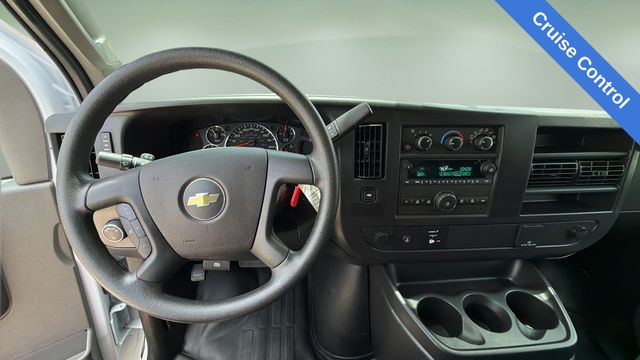 Used 2025 White Chevrolet Work Van image 11