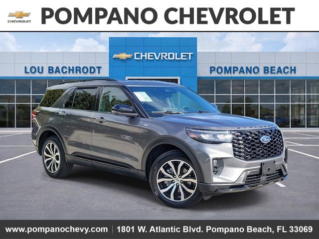 2025 Ford Explorer ST-Line AWD