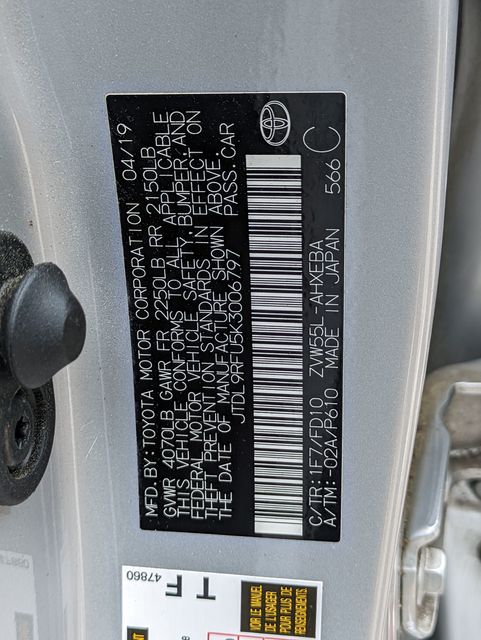2019 Toyota Prius LE AWD-e photo