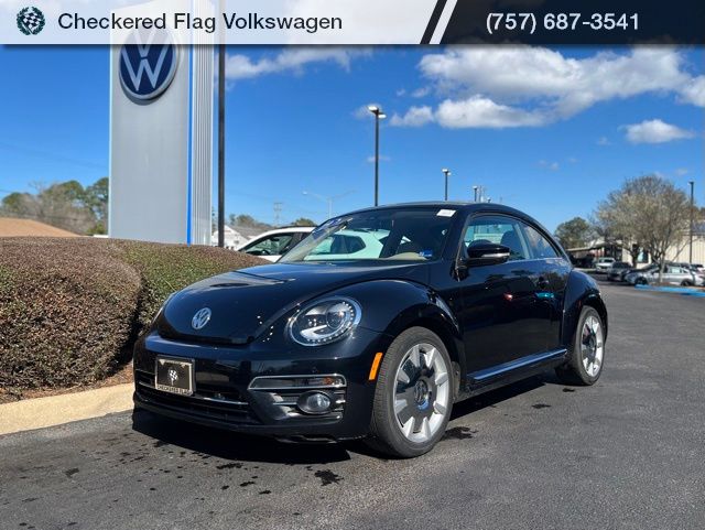 2019 Volkswagen Beetle 2.0T SE Hatchback FWD