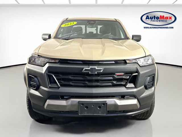 View vehicle photo 6