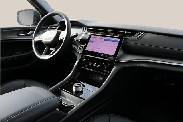 New Car 2025 Jeep Grand Cherokee  Limited For Sale Under $40,000 In Austin, Texas