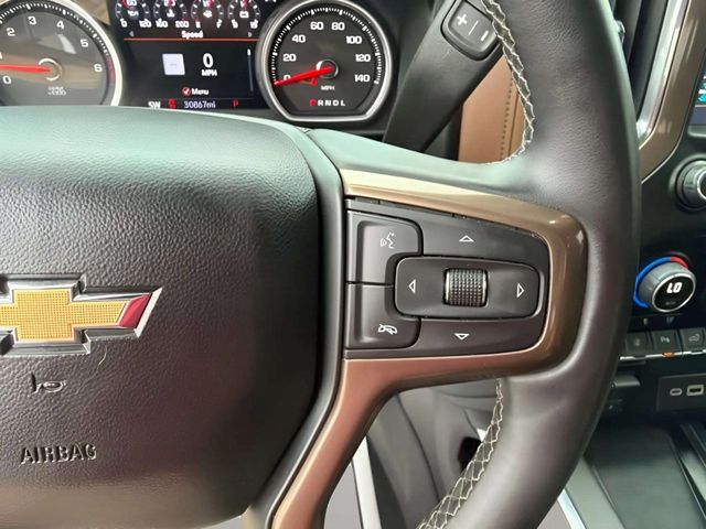 ChevroletSilverado 2500HD24