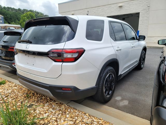 Used 2025 Honda Pilot SUV