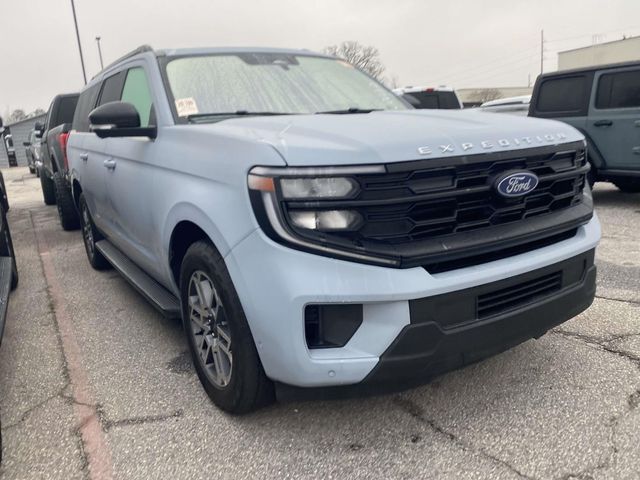 2025 Ford Expedition MAX Active 4WD