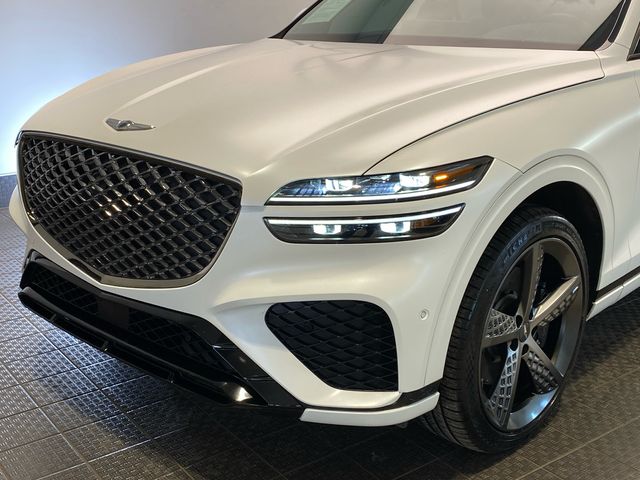 Used 2023 White Genesis 3.5T Sport image 7