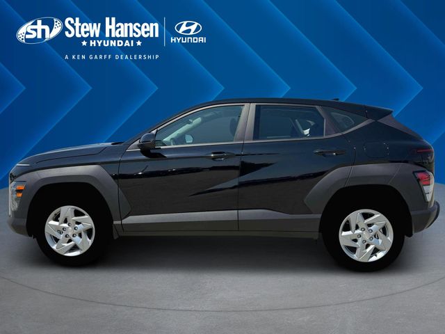 New 2026 Black Hyundai SE image 3