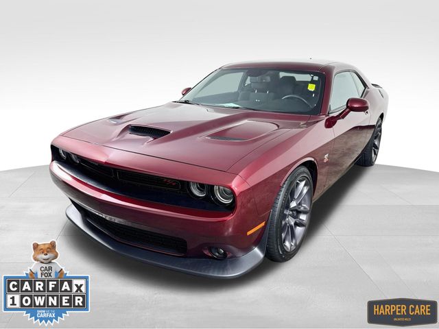 Octane Red Pearlcoat 2022 Dodge Challenger Coupe Rear-Wheel Drive 8-Speed Automatic