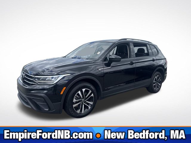 Gray 2024 Volkswagen Tiguan SUV / Crossover Front-Wheel Drive 8-Speed Automatic