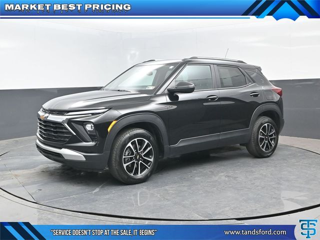 Mosaic Black Metallic 2025 Chevrolet Trailblazer LT AWD SUV / Crossover Four-Wheel Drive 9-Speed Automatic