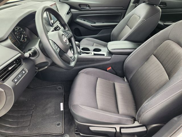 2025 Nissan Altima 2.5 S White at Durrett Motor Company