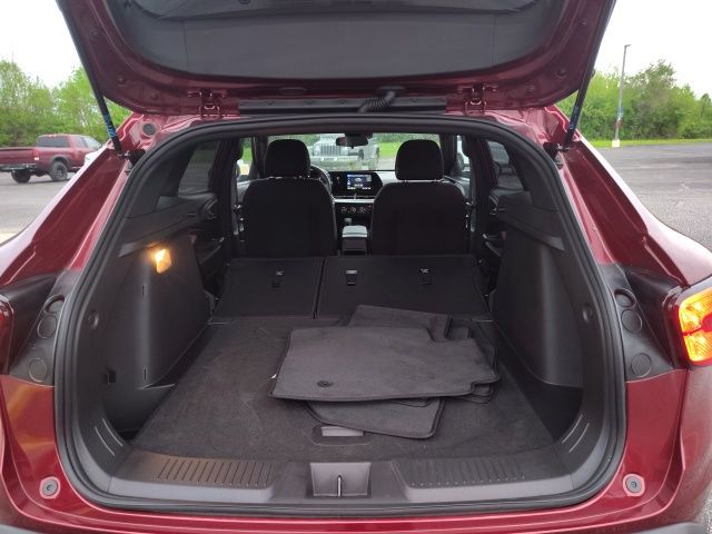 Used 2024 Red Chevrolet 1RS image 23