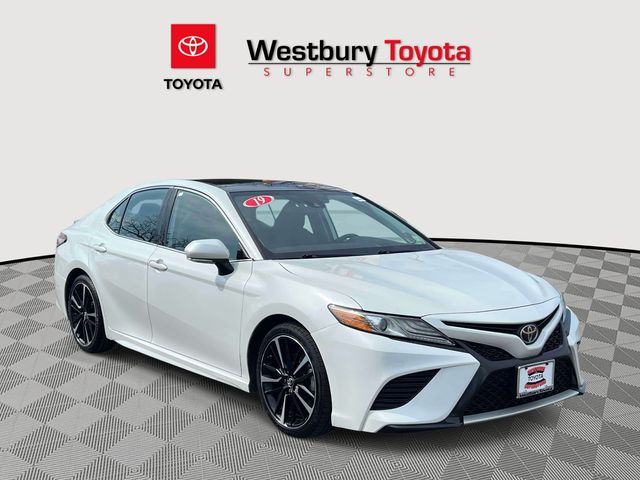 2019 Toyota Camry XSE V6 FWD