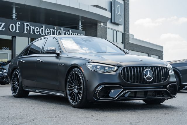 Obsidian Black Metallic 2025 Mercedes-Benz S-Class Sedan All-Wheel Drive 9-Speed Automatic