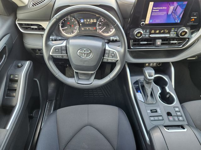 2024 Toyota Highlander LE Gray at Toyota of Victoria