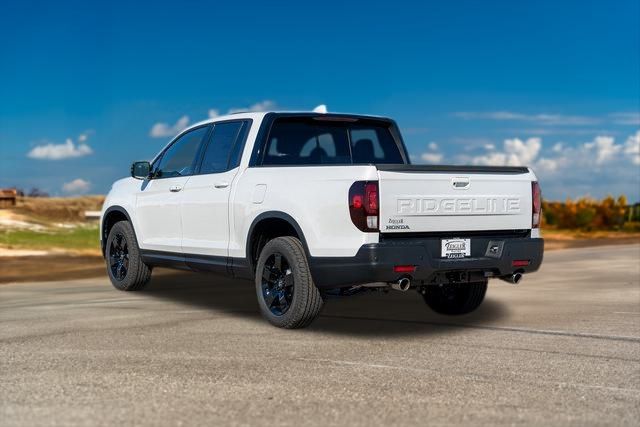 2025 Honda Ridgeline Black Edition 5