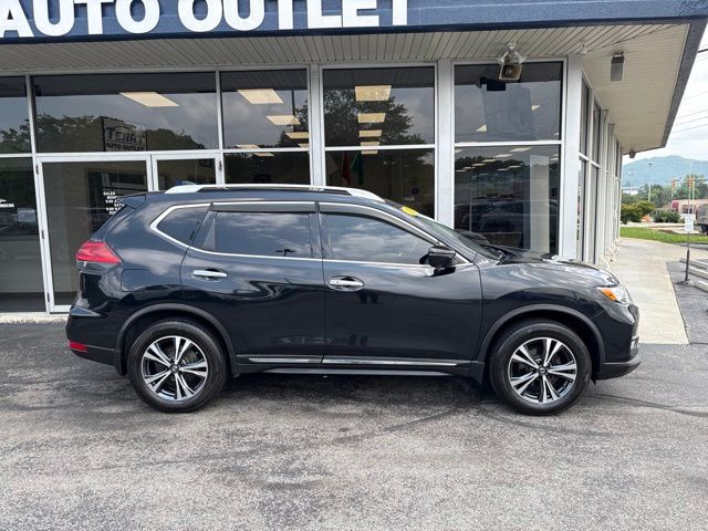 Gray (Magnetic Black) 2017 Nissan Rogue SUV / Crossover All-Wheel Drive Continuously Variable Transmission