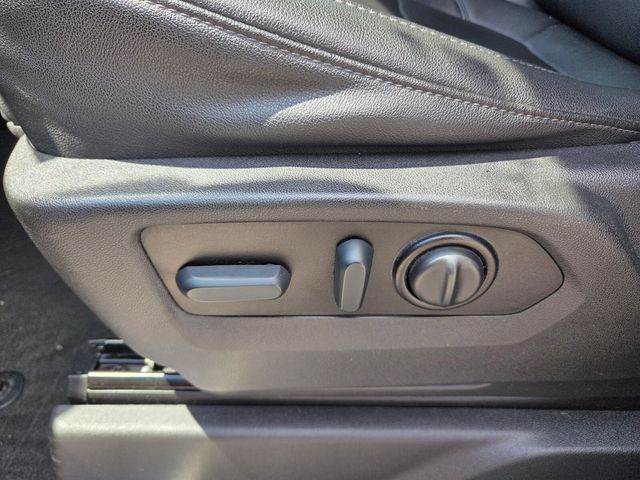 Certified Used 2022 Blue Chevrolet LTZ image 5