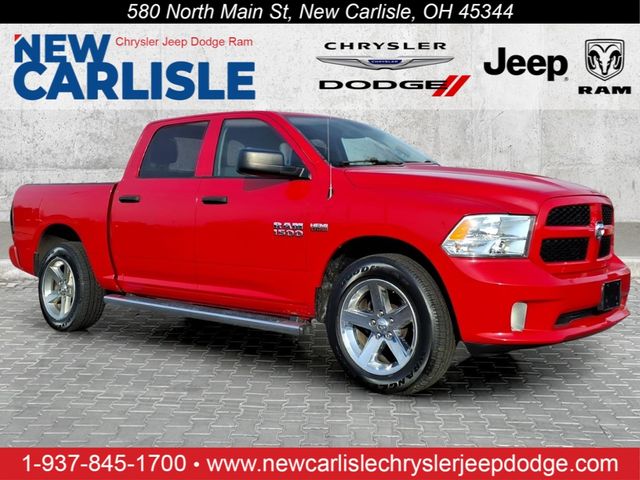 Flame Red Clearcoat 2017 RAM 1500 Express Crew Cab 4WD Pickup Truck Four-Wheel Drive 8-Speed Automatic
