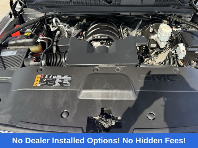 2019 GMC Yukon Denali Silver at Community Honda