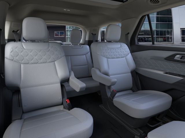 New 2026 White Ford Platinum image 12