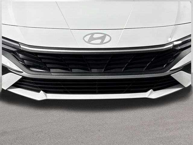 Used 2025 Hyundai Elantra Hybrid For Sale in Indianapolis, IN