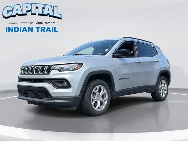 Silver Zynith Metallic Clearcoat 2024 Jeep Compass SUV / Crossover Four-Wheel Drive 8-Speed Automatic
