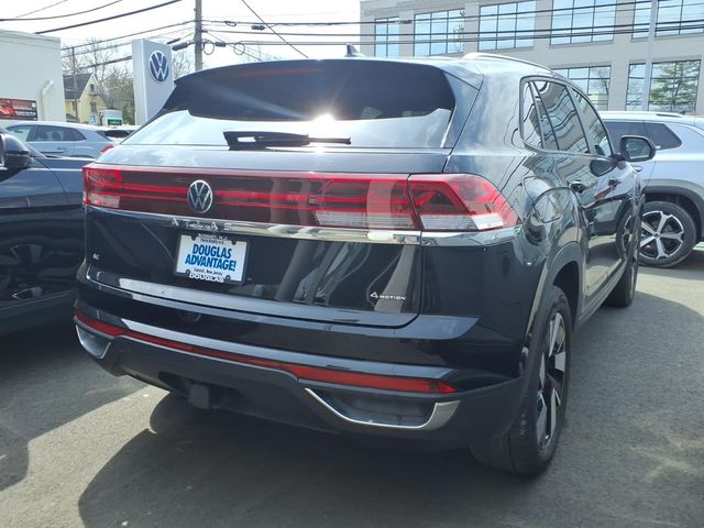 2026 Volkswagen Atlas Cross Sport - Image 8