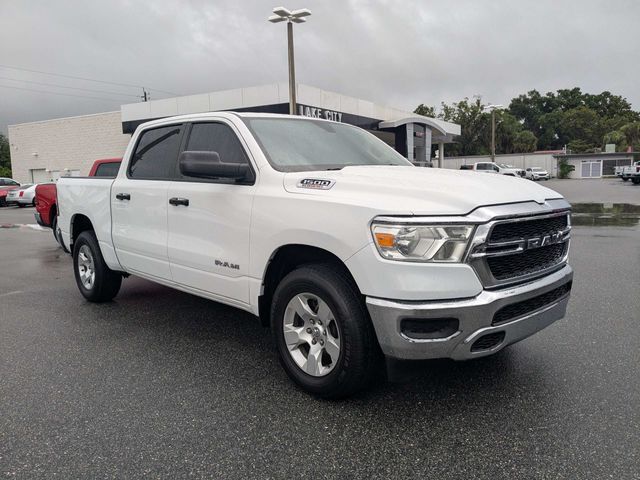 Bright White Clearcoat 2021 RAM 1500 Pickup Truck Four-Wheel Drive 8-Speed Automatic