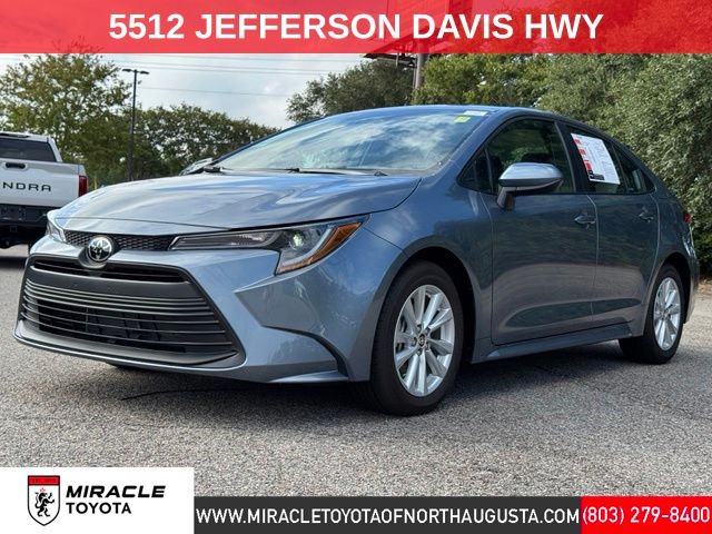 2026 Toyota Corolla LE FWD