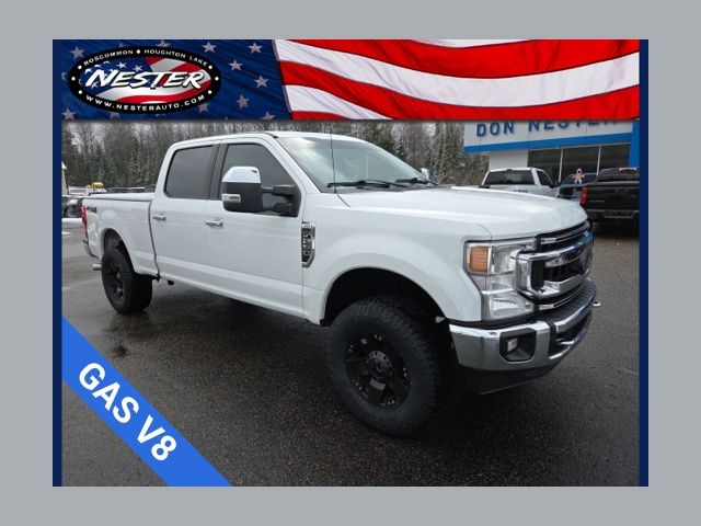 Oxford White 2021 Ford F-250 Super Duty XLT Crew Cab 4WD Pickup Truck Four-Wheel Drive Automatic